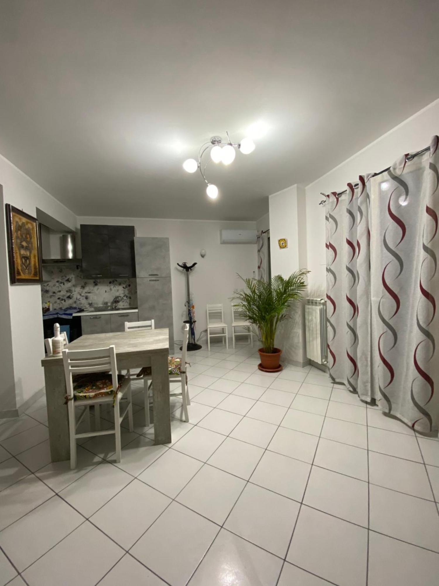 Home Pino Center~600 Mt Duomo Ct Катания Экстерьер фото