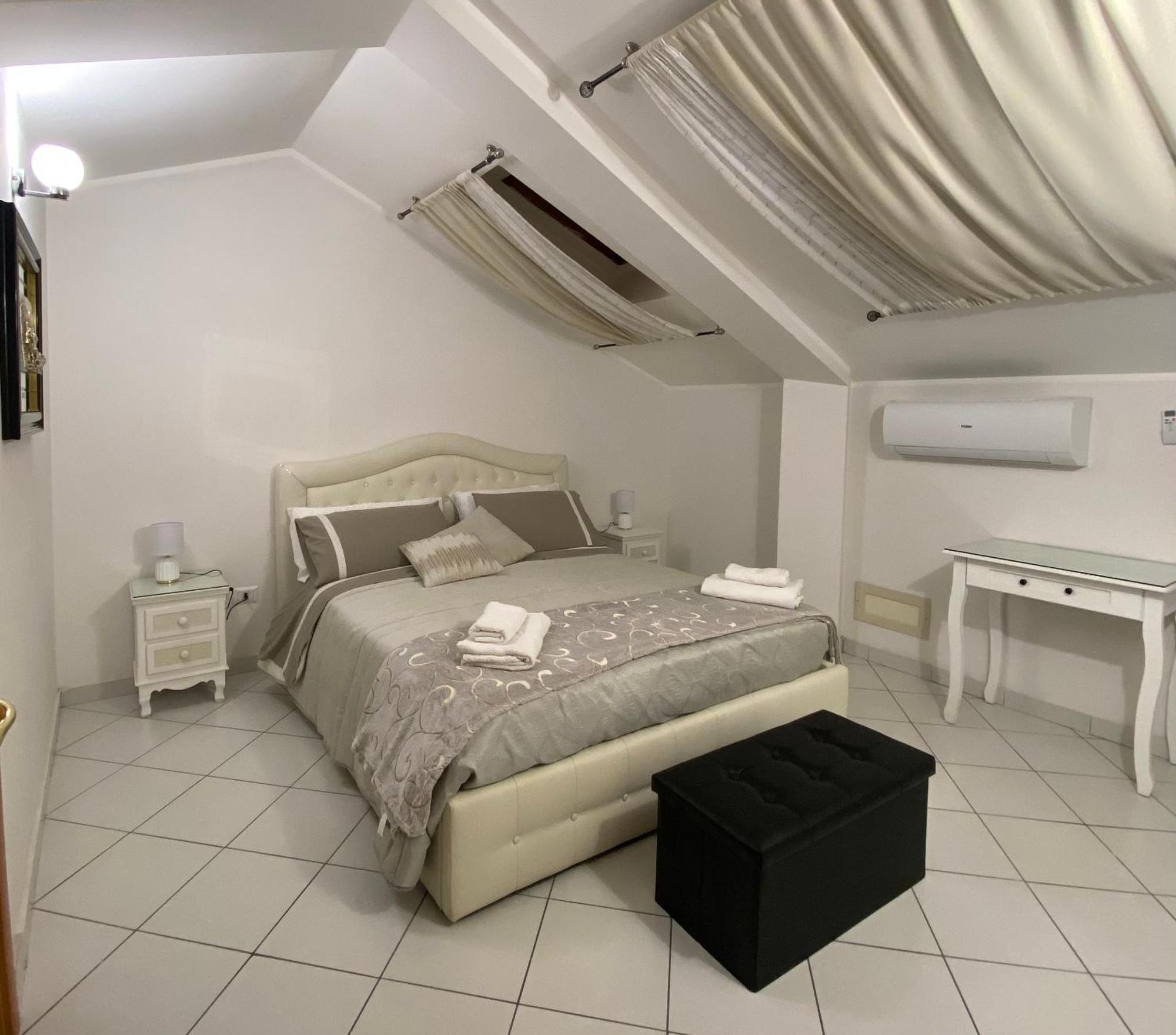 Home Pino Center~600 Mt Duomo Ct Катания Экстерьер фото